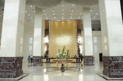 Grand Hotel Nanhu - Image 1