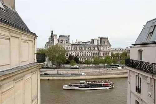 Coeur de Paris - île de la Cite - Image 1