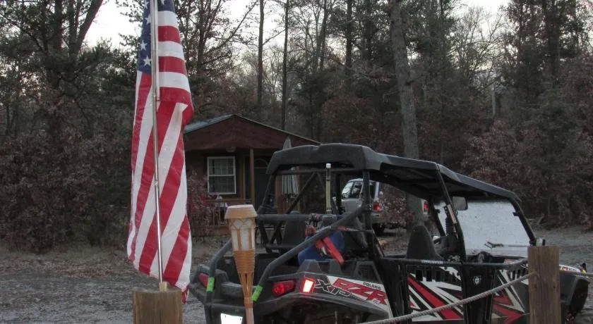 Best Bear Lodge & Campground - Image 1