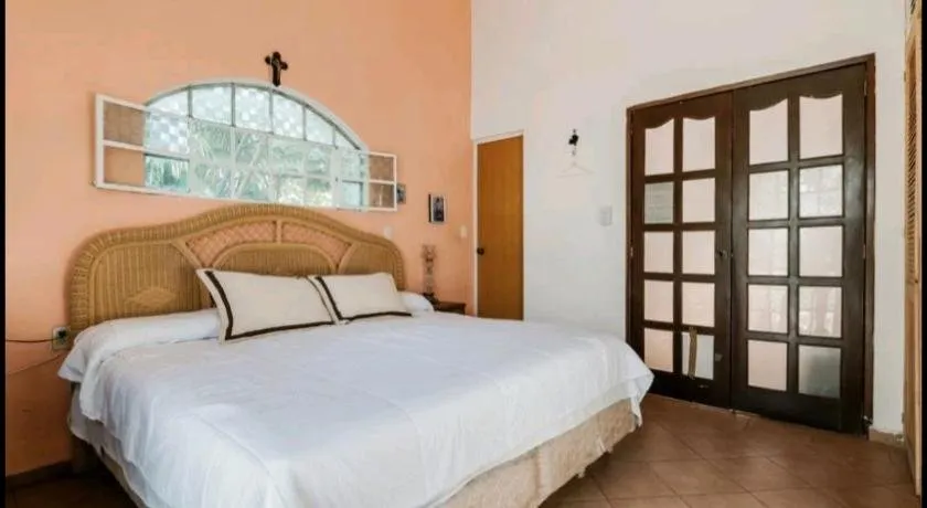 Villa los Duendes - Image 1