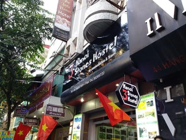 Friends Inn & Travel - Image 1