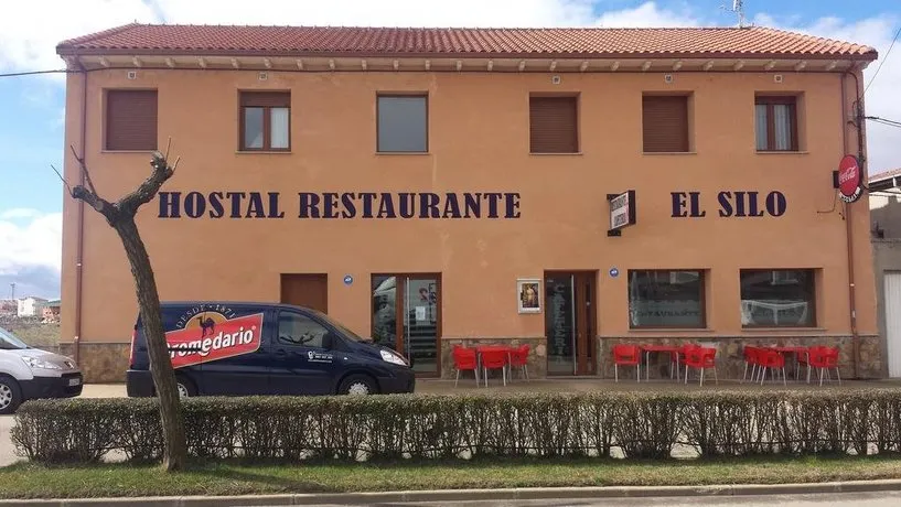 Hostal Restaurante El Silo - Image 1