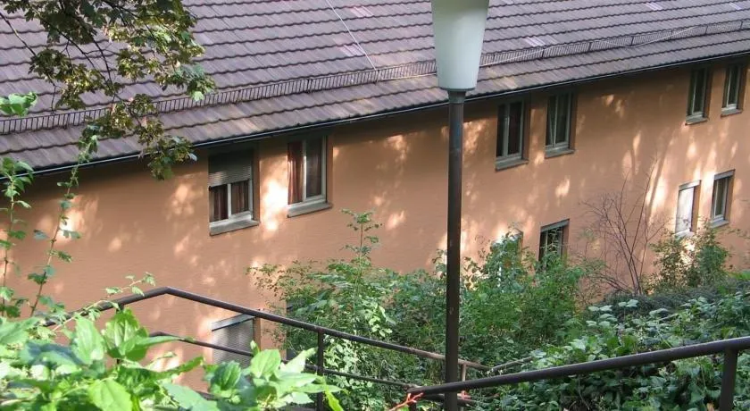Apartmenthaus - Image 1