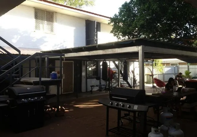 Karratha Backpackers - Image 1