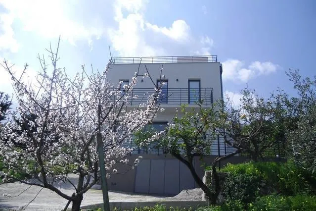 B&B Oltremare - Image 1