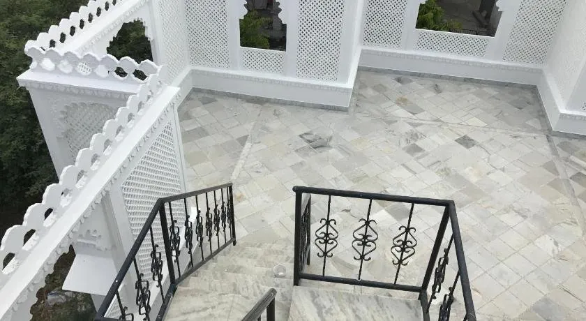 Royal Heritage Villa Homestay - Image 1