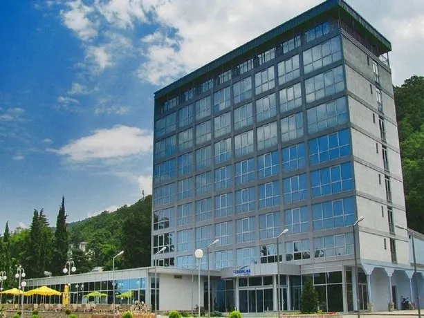 Hotel Aqualina - Image 1