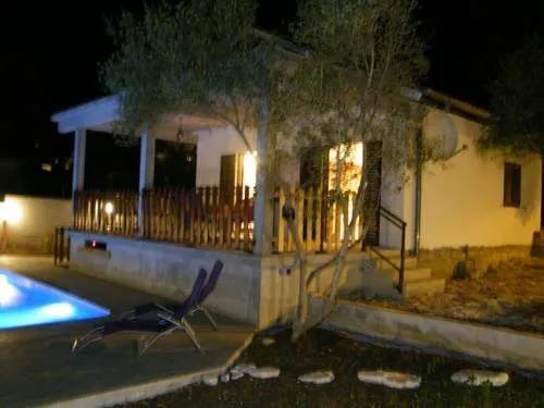 Holiday Home Vela Luka - Image 1