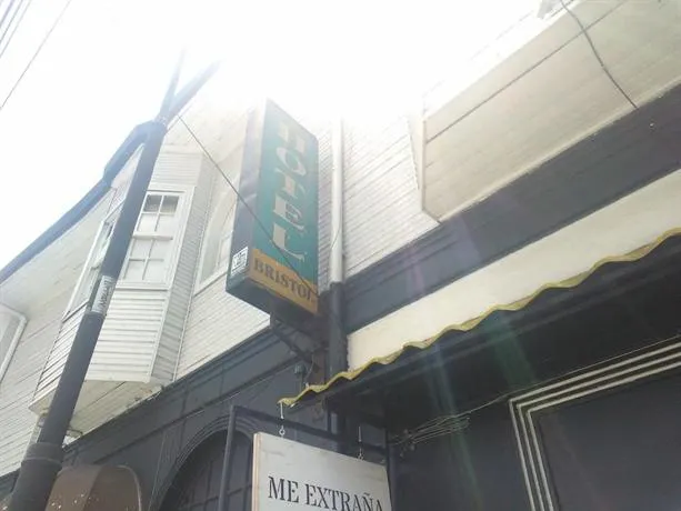 Hotel Bristol - Image 1