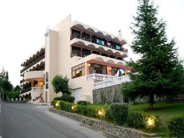 Eliana Hotel - Image 1