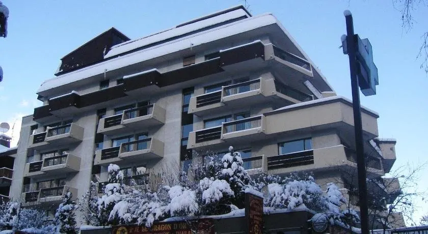 Chamonix Centre Holiday Sauna Apartment 2 - Image 1