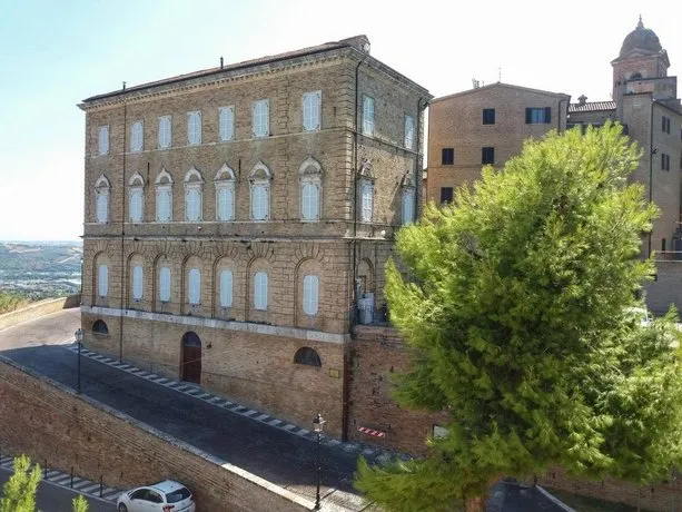Hotel San Giacomo - Image 1