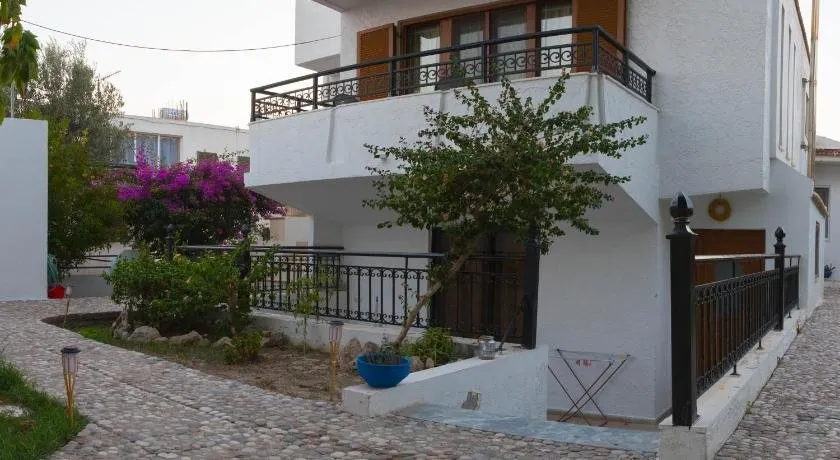 Nikoli Country House - Image 1