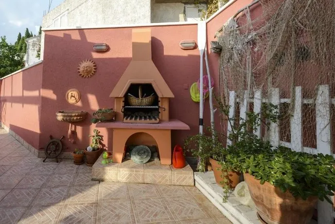 Holiday Home Gina - Image 1