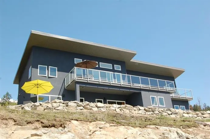 Singing Marmot Guest Suites - Image 1