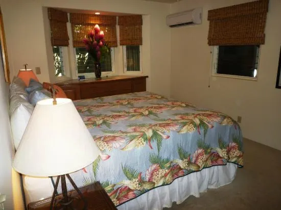 The Inn at Mama's Fish House - Image 1