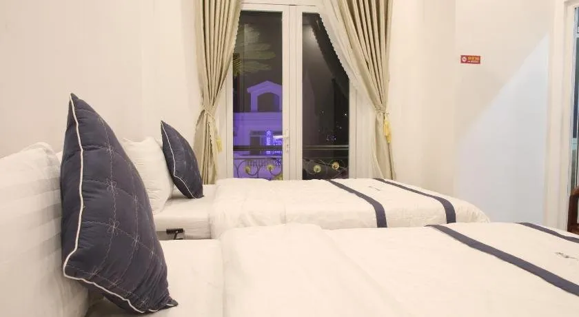 Thuan Hoa Hotel - Image 1