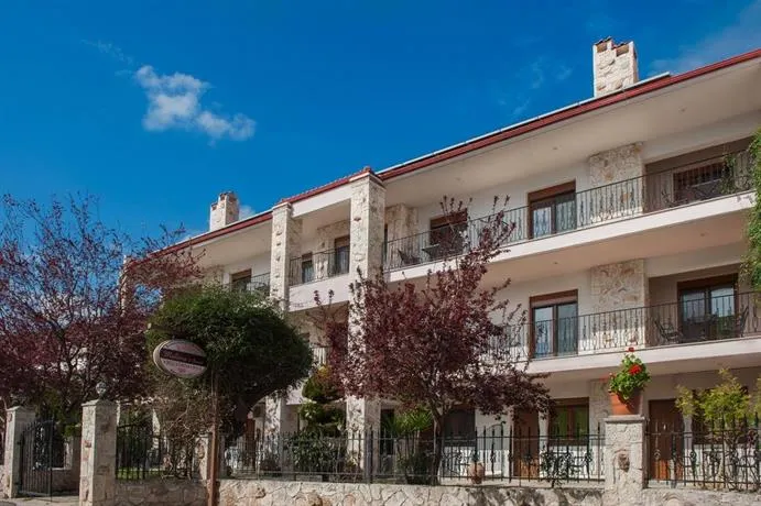 Maltinas House - Image 1