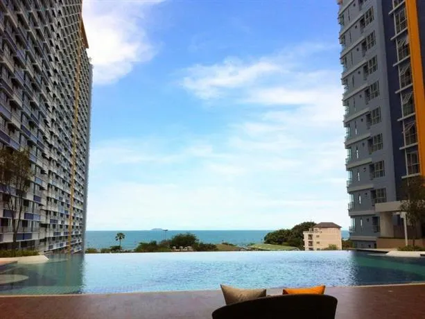 Lumpini Parkbeach Jomtien Residence By Patchara - Image 1