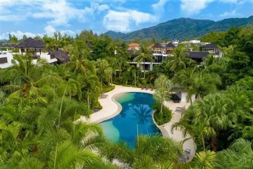 Bangtao Beach garden by Resava - Image 1