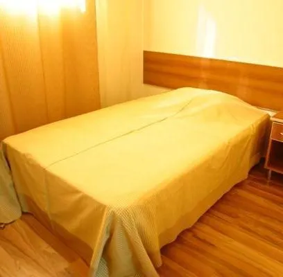Hotel ''MARINA'' - Image 1