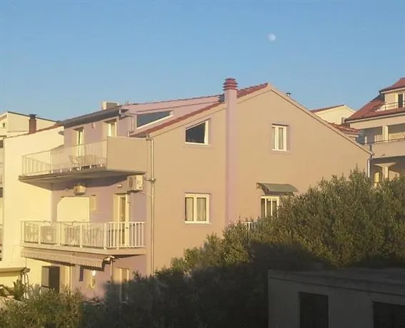Apartments Borcic - Image 1
