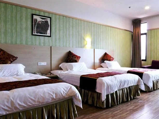 Super 8 Hotel Fuzhou Bai Hu Ting - Image 1