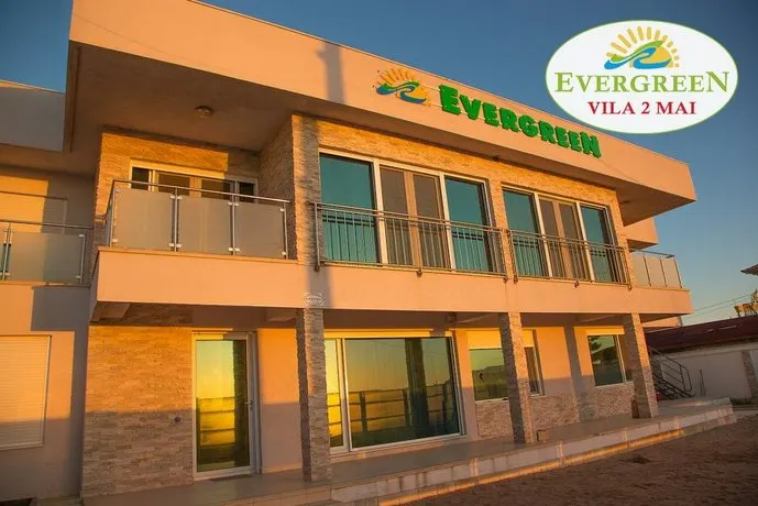 Vila Evergreen 2 Mai - Image 1