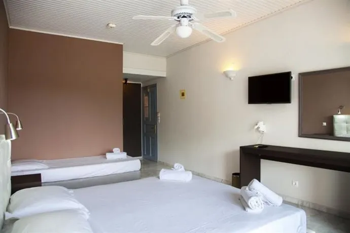 Hotel Armonia - Image 1