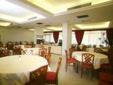 Florence Residence Hotel - Image 1