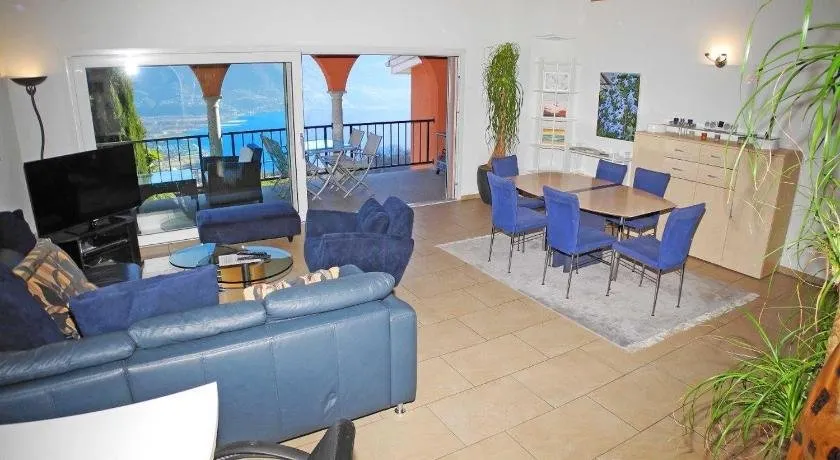Casa Camelia App 5055 - Image 1