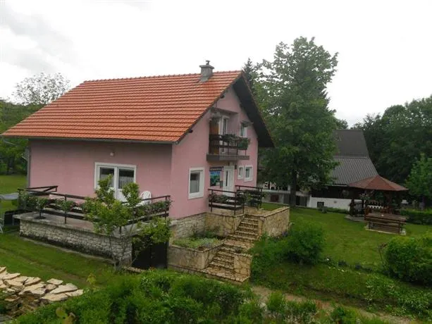 Bed & Breakfast Dada House - Image 1