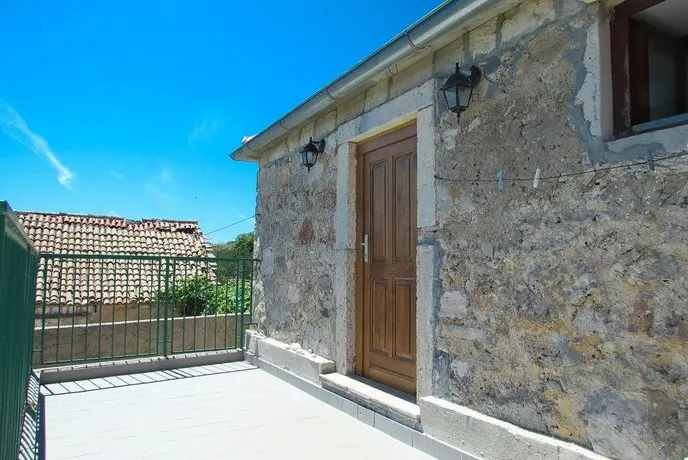 Holiday home Burba - Image 1