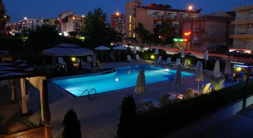 Private Apartment - Sunny House - Image 1