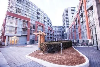Pinnacle Suites- Queen West Lofts - Image 1