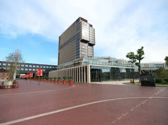 Nignbo Hefeng Garden Hotel - Image 1