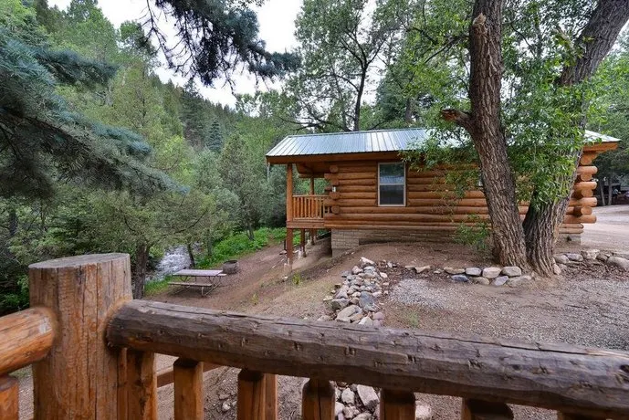 Cutty's Hayden Creek Resort - Image 1
