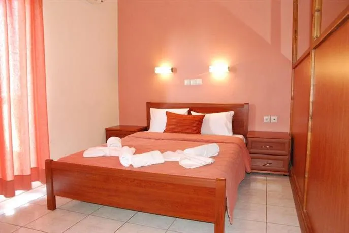Monemvasia Hotel - Image 1