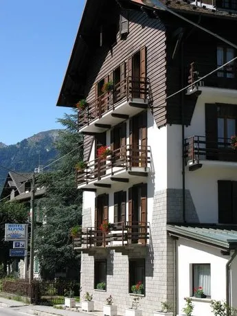 Hotel Alpino - Image 1