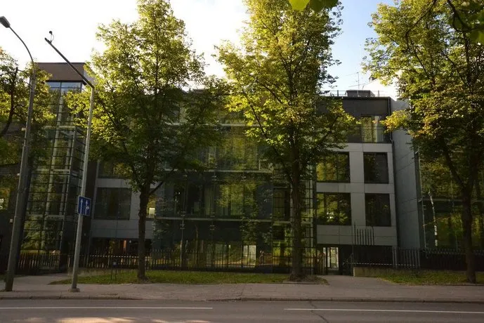 Green Old Town Apartments - Image 1