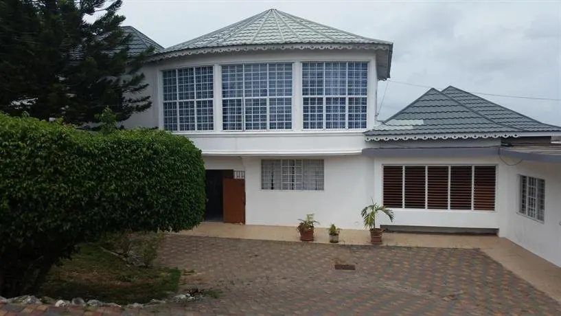 Villa Roma - Image 1