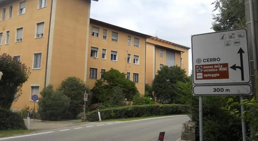 Terrazza Con Vista Grande - Image 1