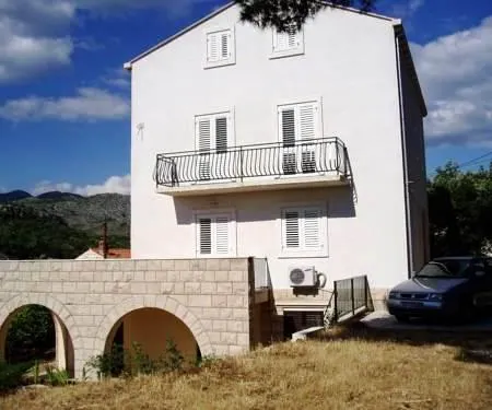 Villa Kljunak - Image 1