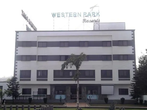 Hotel Western Park - Image 1