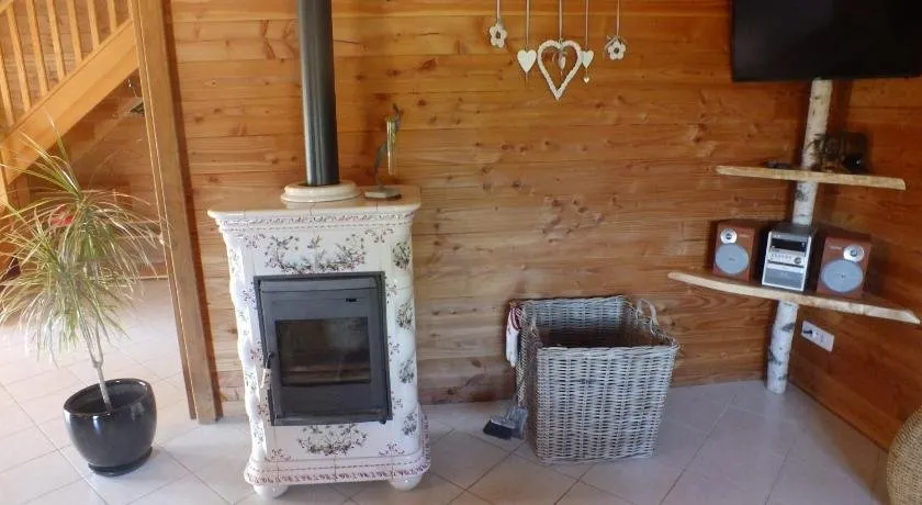 Chalet Le Trou Du Charme - Image 1