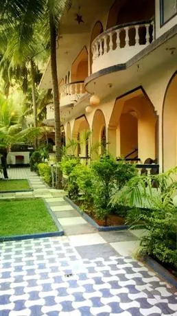 Casa Domingos Guest House & Boaty's Beach Cottages - Image 1