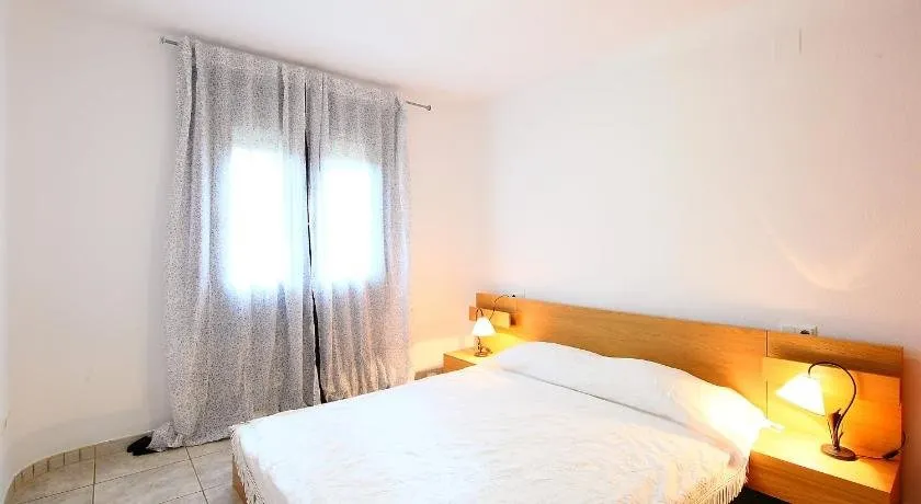 Holiday Home Casa - Image 1