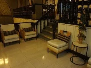 Iriga Plaza Hotel - Image 1
