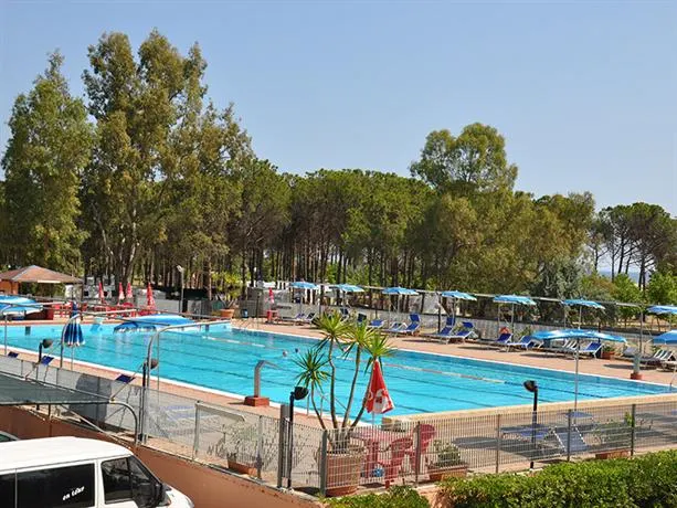 Dueelle Camping And Village - Image 1