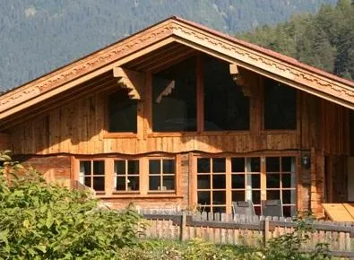 Chalet Resort LaPosch - Image 1
